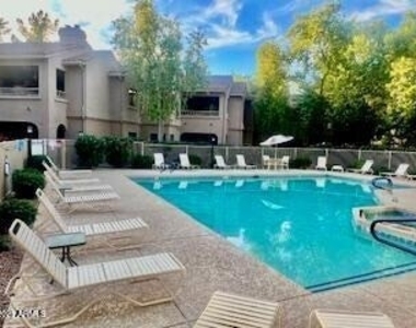 15151 N Frank Lloyd Wright Boulevard - Photo Thumbnail 24