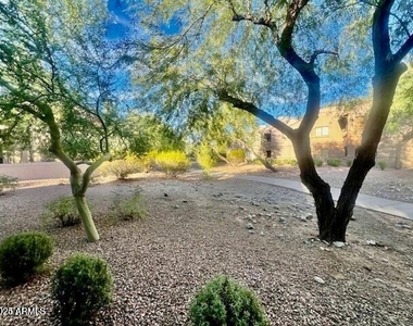 15151 N Frank Lloyd Wright Boulevard - Photo Thumbnail 20