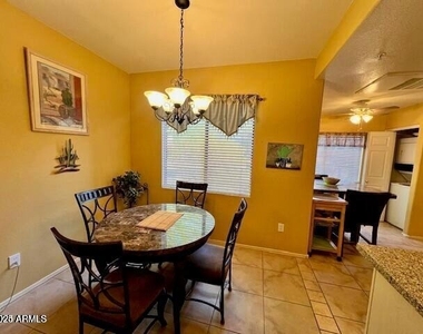 15151 N Frank Lloyd Wright Boulevard - Photo Thumbnail 9