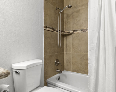 8315 E Devonshire Avenue - Photo Thumbnail 19