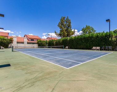 11011 N 92nd Street - Photo Thumbnail 37