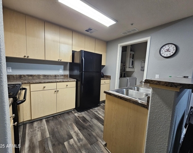 18416 N Cave Creek Road - Photo Thumbnail 2