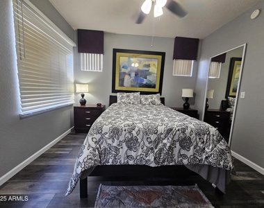 18416 N Cave Creek Road - Photo Thumbnail 3