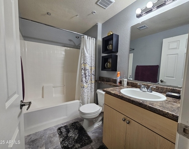 18416 N Cave Creek Road - Photo Thumbnail 7