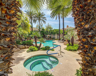 7222 E Gainey Ranch Road - Photo Thumbnail 5
