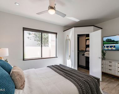 7222 E Gainey Ranch Road - Photo Thumbnail 32