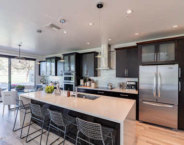 7222 E Gainey Ranch Road - Photo Thumbnail 11