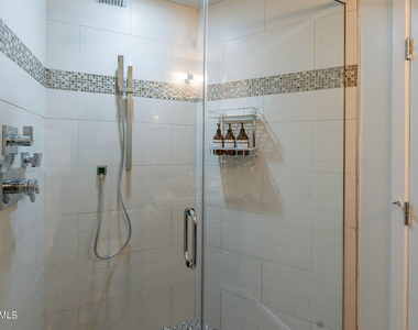 7222 E Gainey Ranch Road - Photo Thumbnail 35