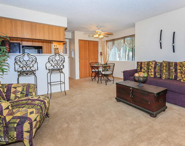 3040 E Shea Boulevard - Photo Thumbnail 3