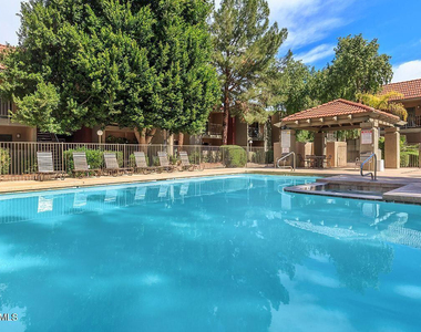 3040 E Shea Boulevard - Photo Thumbnail 5