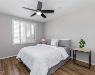 10458 E Karen Drive - Photo Thumbnail 25