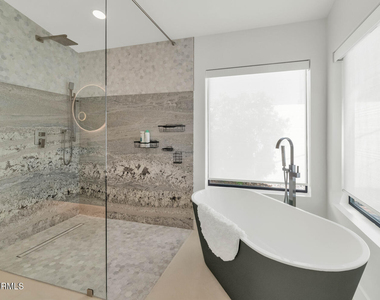 3420 E Oregon Avenue - Photo Thumbnail 15