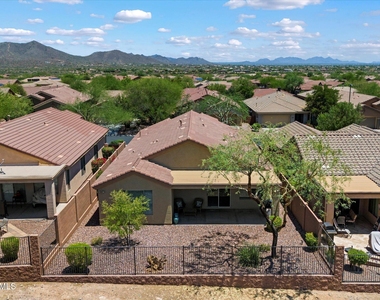 41112 N Prestancia Drive - Photo Thumbnail 26