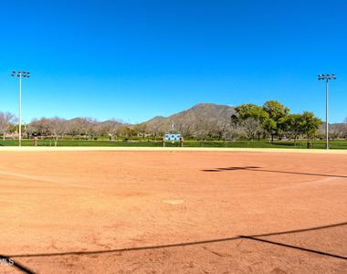 41112 N Prestancia Drive - Photo Thumbnail 49
