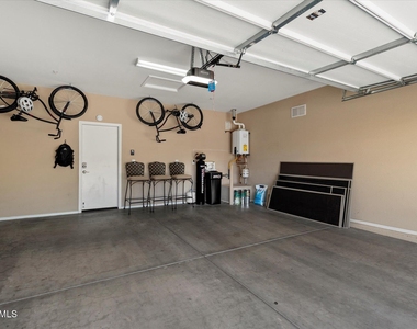 41112 N Prestancia Drive - Photo Thumbnail 22