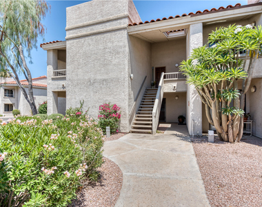 9445 N 94th Place - Photo Thumbnail 1