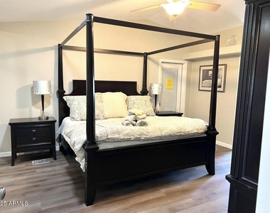 5824 E Montgomery Road - Photo Thumbnail 19