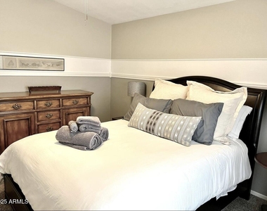 5824 E Montgomery Road - Photo Thumbnail 47