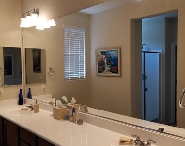 26237 W Matthew Drive - Photo Thumbnail 6