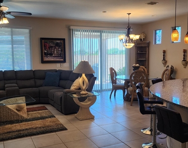 26237 W Matthew Drive - Photo Thumbnail 3