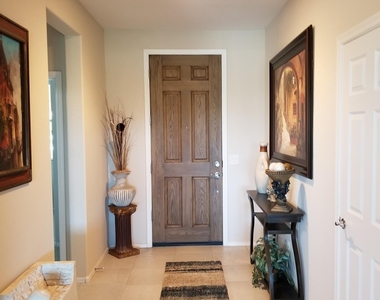 26237 W Matthew Drive - Photo Thumbnail 2
