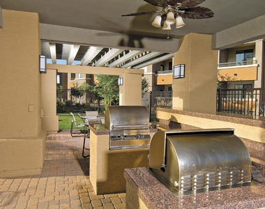 7850 W Mcdowell Road - Photo Thumbnail 12