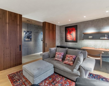 4446 E Mockingbird Lane - Photo Thumbnail 18