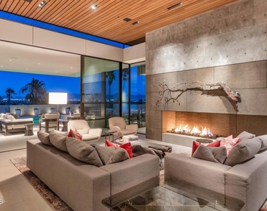 4446 E Mockingbird Lane - Photo Thumbnail 6