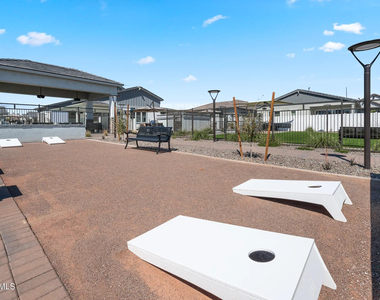 15601 W Cactus Road - Photo Thumbnail 11