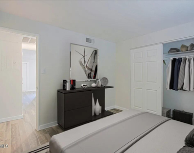 1248 S Vineyard - Photo Thumbnail 4