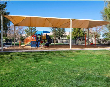 5120 E Hampton Avenue - Photo Thumbnail 12
