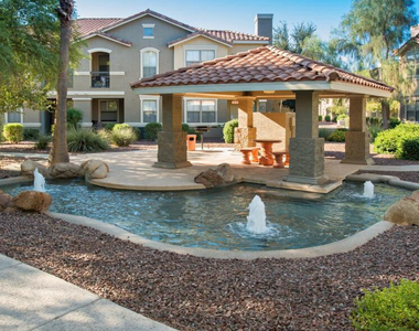 5120 E Hampton Avenue - Photo Thumbnail 15