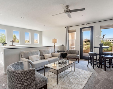 28990 N White Feather Lane - Photo Thumbnail 20