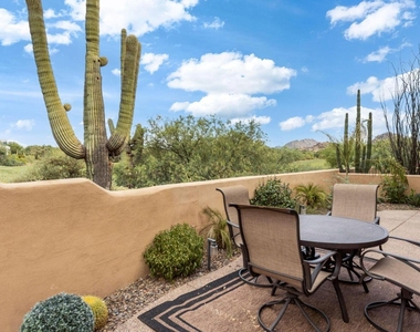 28990 N White Feather Lane - Photo Thumbnail 33