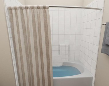 16985 W Van Buren Street - Photo Thumbnail 5