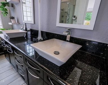 32748 N 69th Street - Photo Thumbnail 26