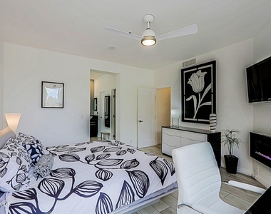 32748 N 69th Street - Photo Thumbnail 22