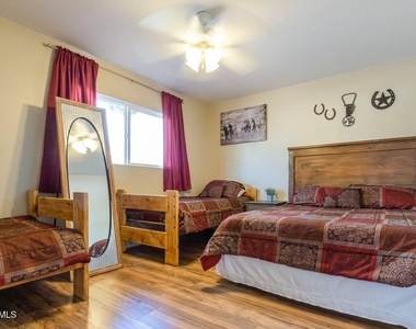 8447 E Sheridan Street - Photo Thumbnail 22