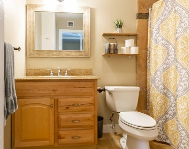 8447 E Sheridan Street - Photo Thumbnail 19