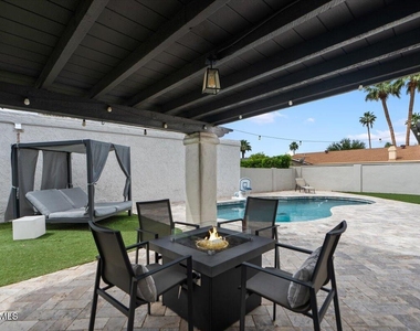 7634 N Via De Manana - Photo Thumbnail 30