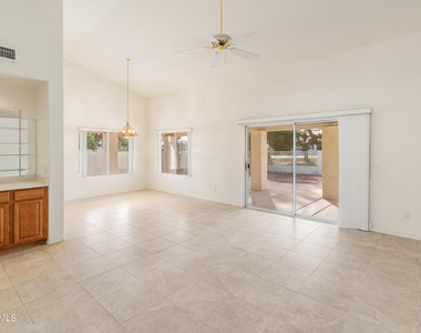 14543 W Bison Path - Photo Thumbnail 21