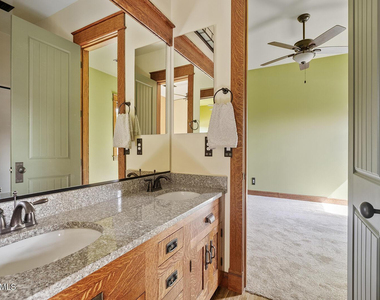 3123 E Cat Balue Drive - Photo Thumbnail 23