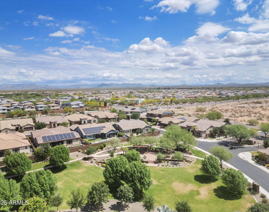 3123 E Cat Balue Drive - Photo Thumbnail 35