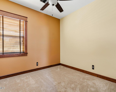 3123 E Cat Balue Drive - Photo Thumbnail 29
