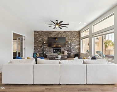1321 W Shellfish Drive - Photo Thumbnail 21