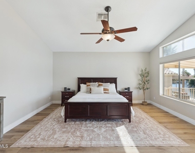 1321 W Shellfish Drive - Photo Thumbnail 10