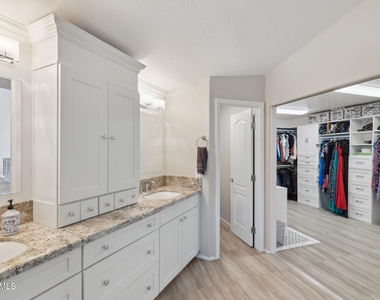 1321 W Shellfish Drive - Photo Thumbnail 18