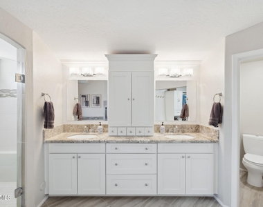 1321 W Shellfish Drive - Photo Thumbnail 17