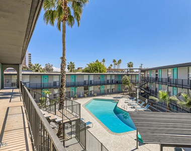 1645 E Thomas Road - Photo Thumbnail 26
