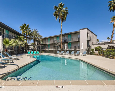 1645 E Thomas Road - Photo Thumbnail 25